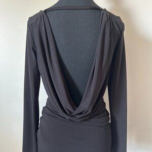 GUESS OPEN BACK LONG SLEEVE TOP